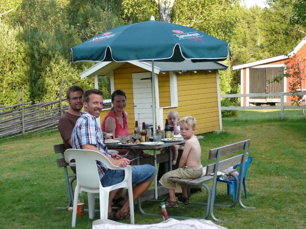 Lönneberga Vandrarhem&Hostel Exterior foto