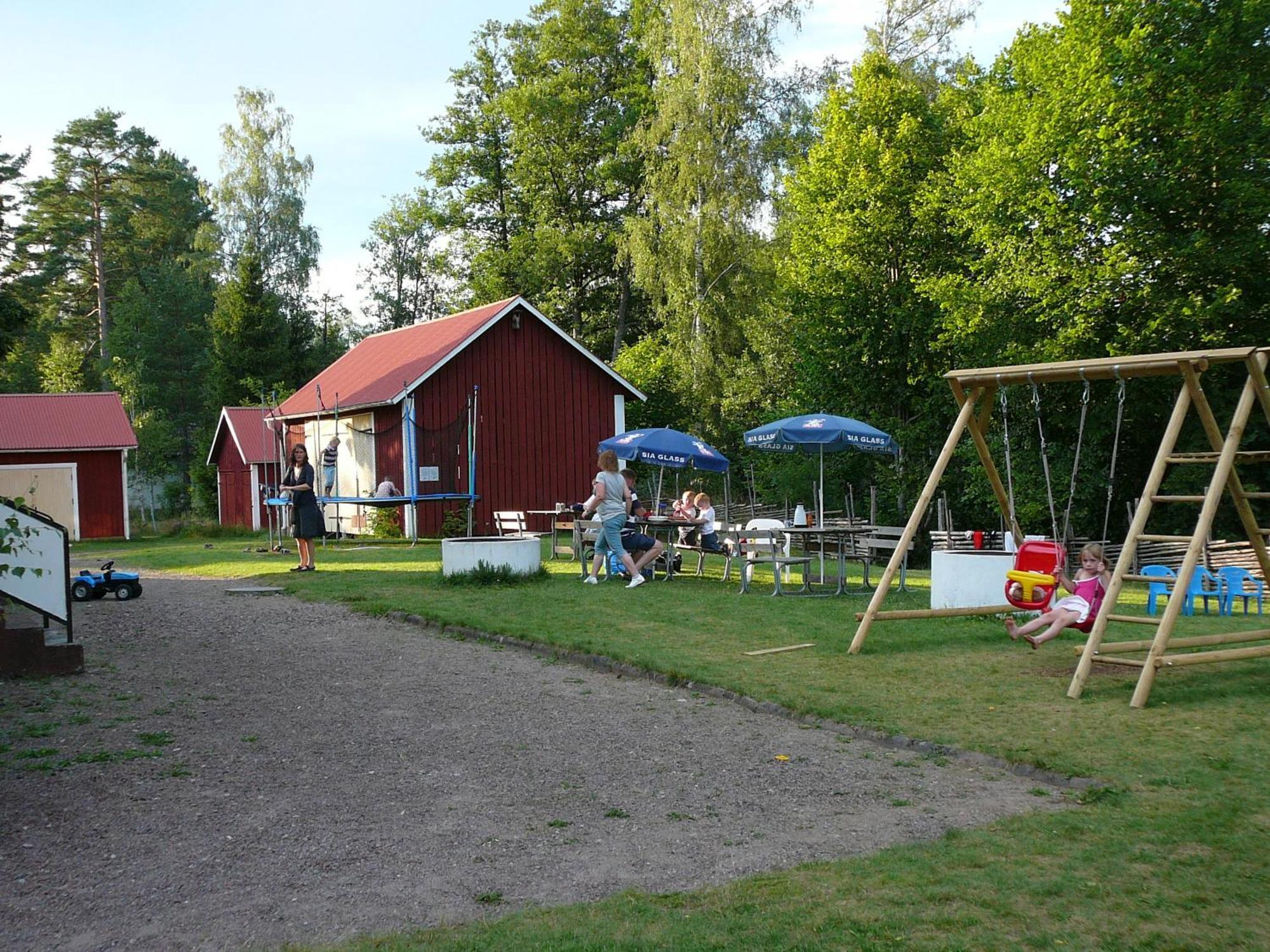 Lönneberga Vandrarhem&Hostel Exterior foto